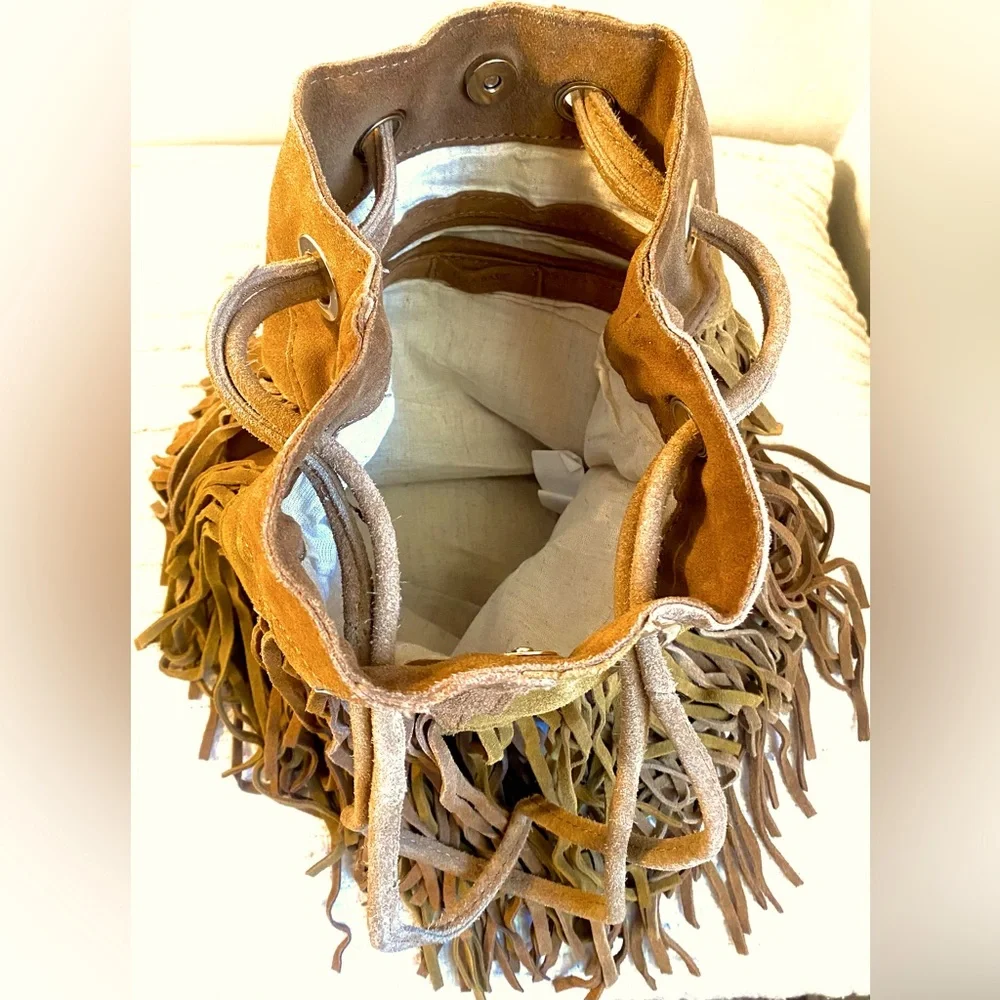 Vintage ZARA Cow leather fringe bag, adjustable straps Free spirited vibe - Picture 8 of 10
